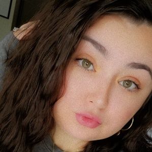 Meet your Posher, Sierra